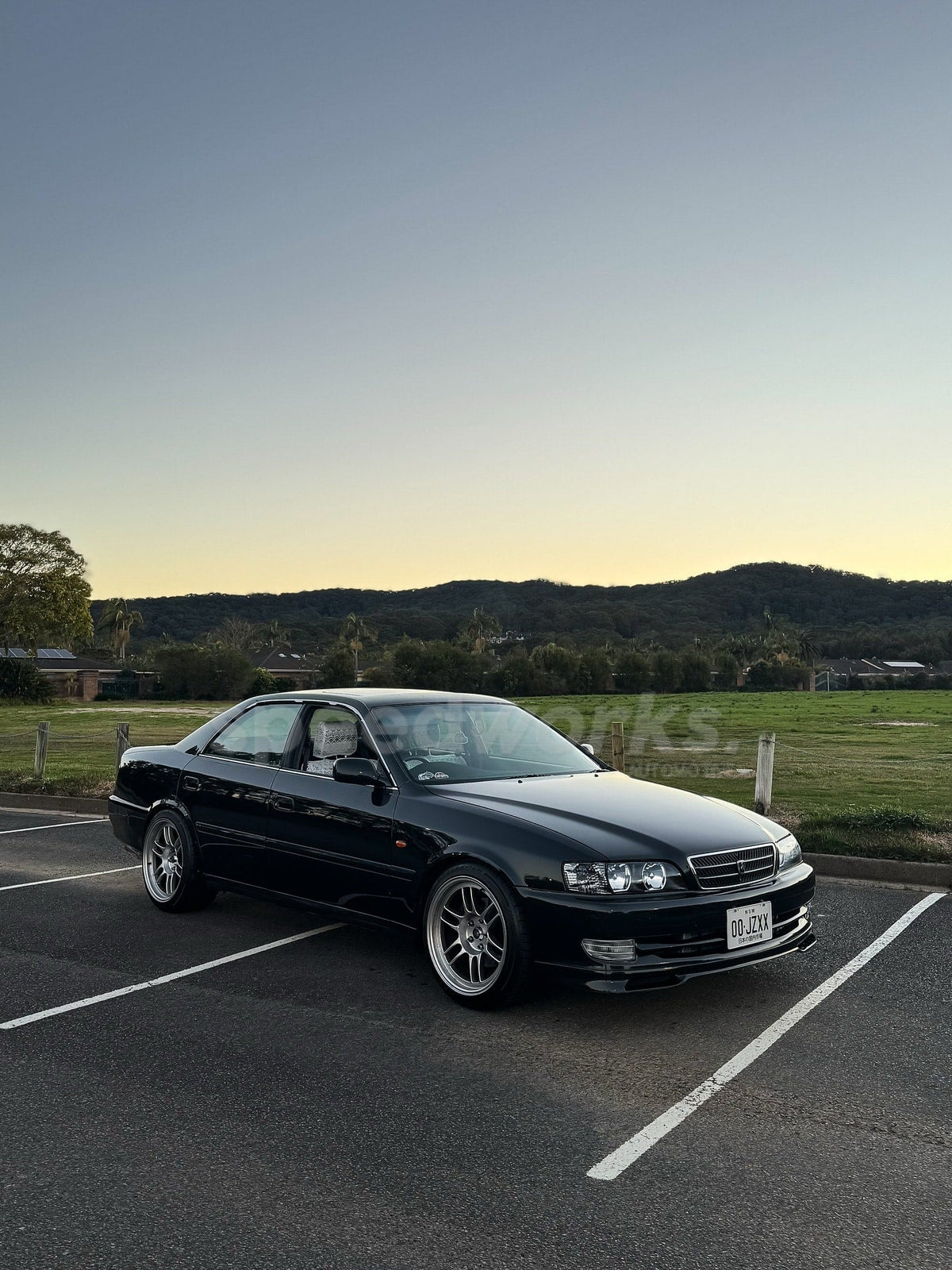Toyota Chaser (JZX100) on SpeedWorks SW10 wheels