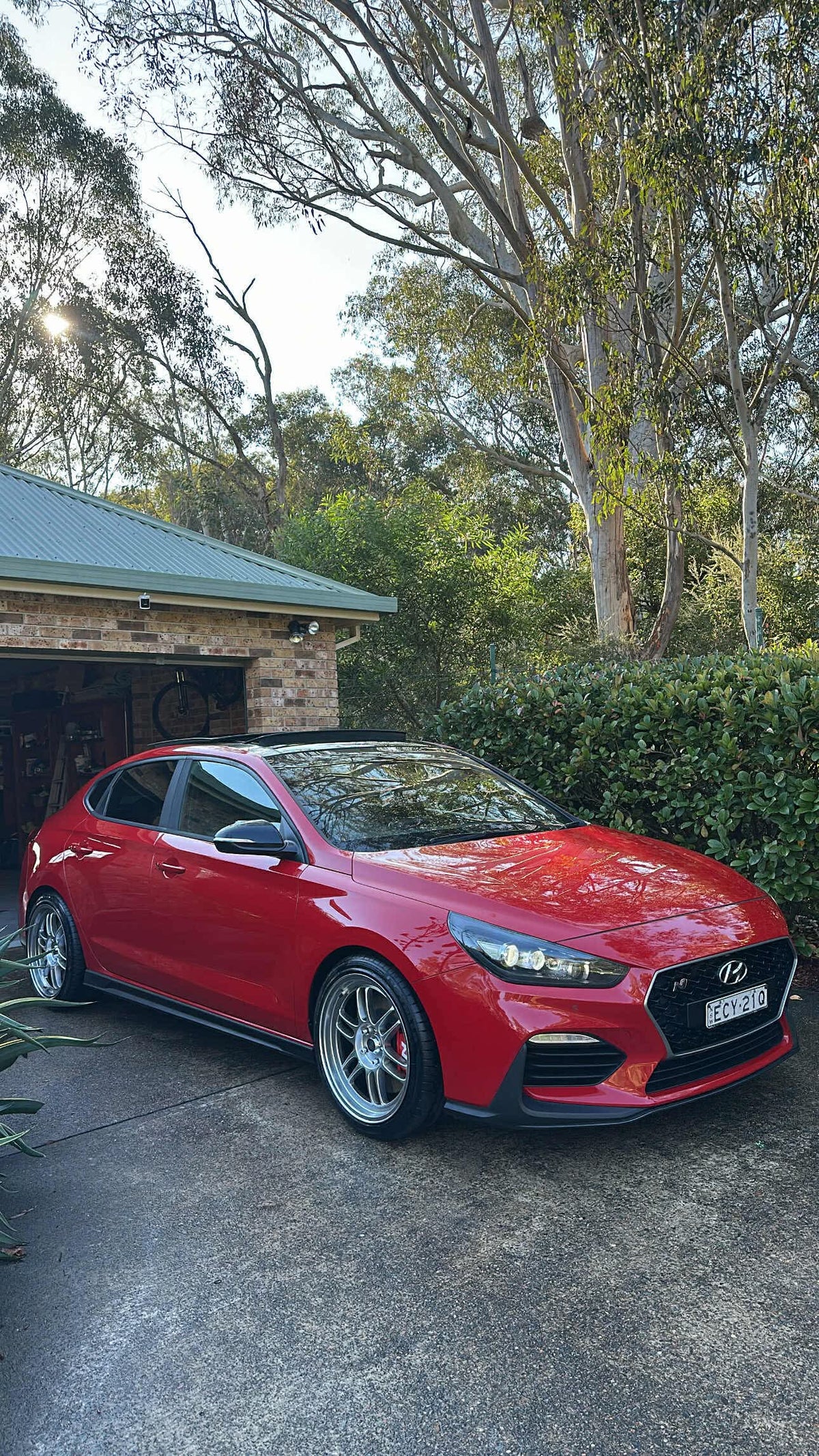 Hyundai i30 N on SpeedWorks SW10 18x8.5 +38 Hyper Silver alloy wheels