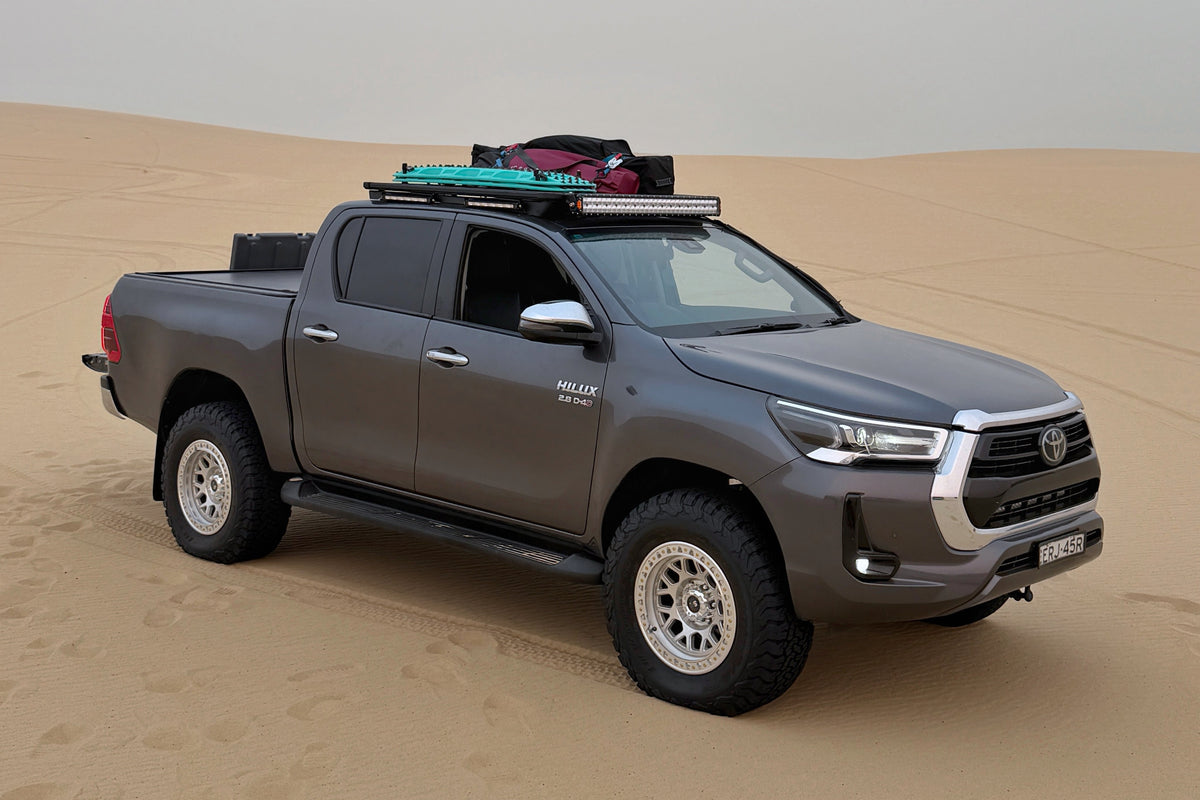 Toyota HiLux (N80) on SpeedWorks SW21 17x9.0 ±0 4x4 wheels