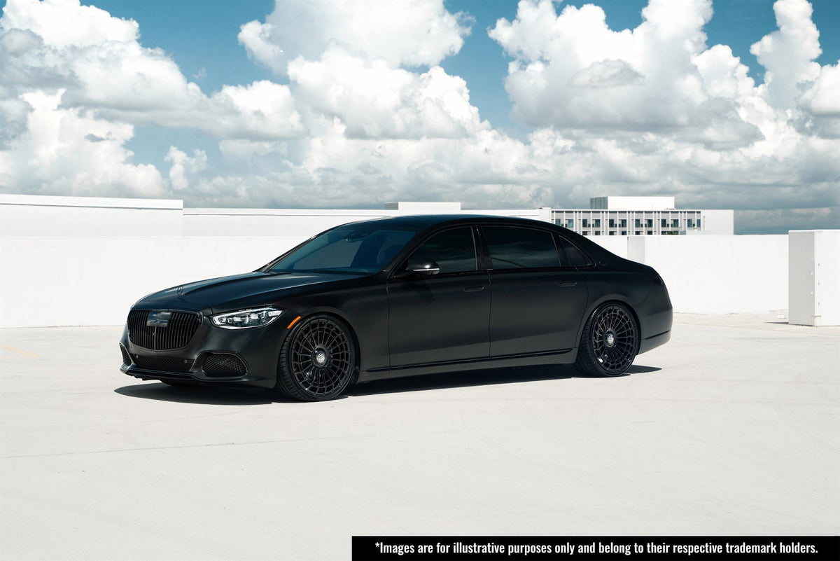MC877 22" - Gloss Black