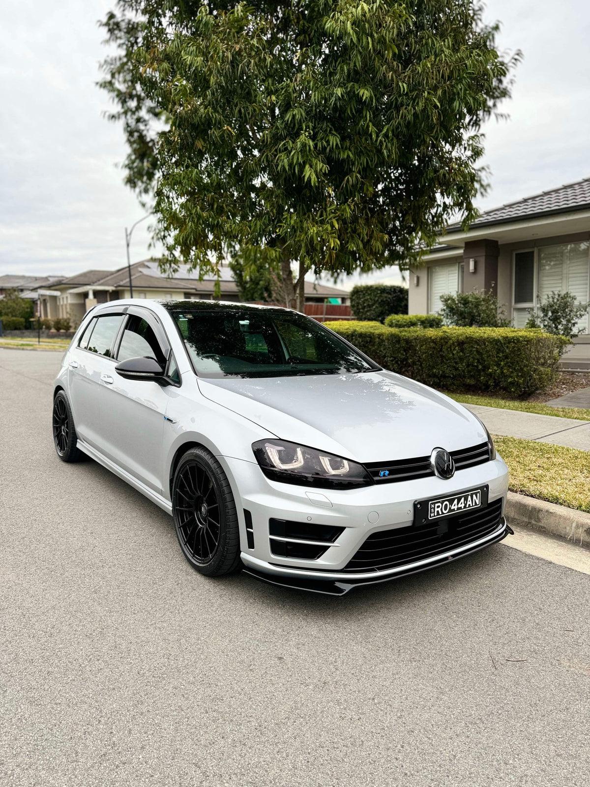 Volkswagen Golf R (Mk7) on SpeedWorks SW07 18x8.5 +40 alloy wheels