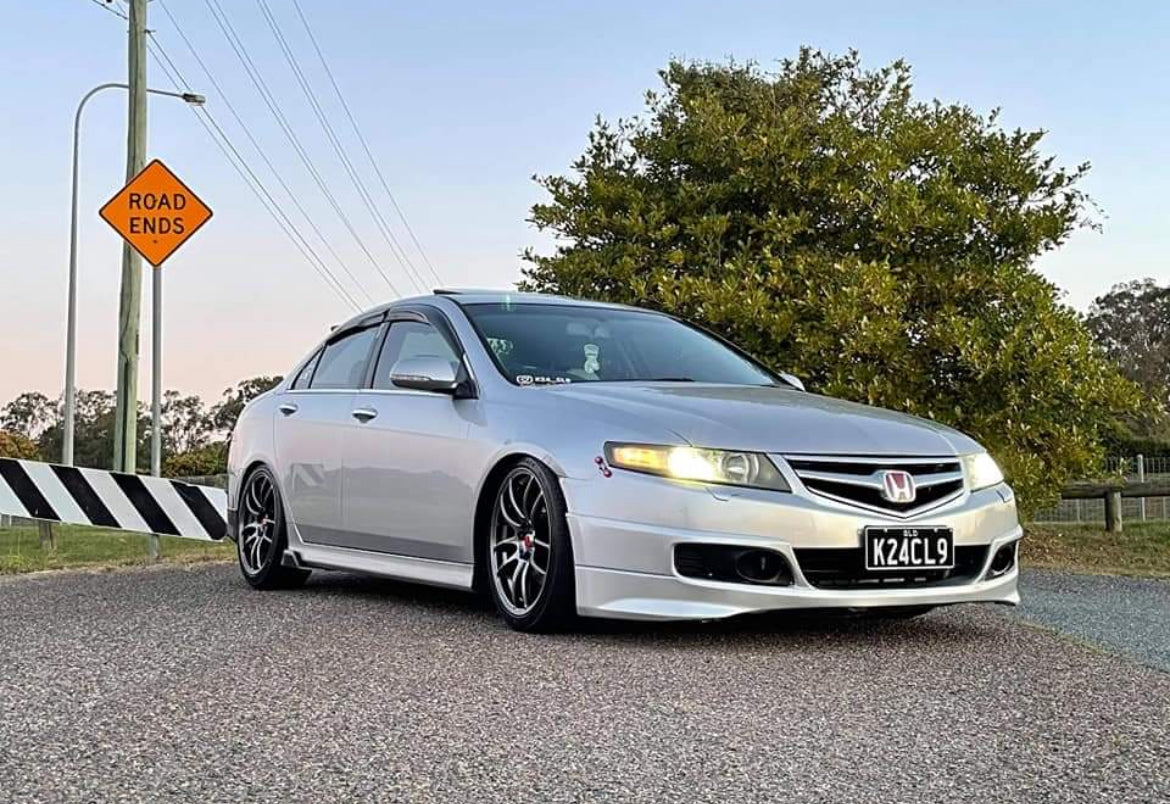Honda Accord Euro (CL9) on SpeedWorks SW01 18x8 +38 Hyper Black alloy wheels, customer photo 1 of 2