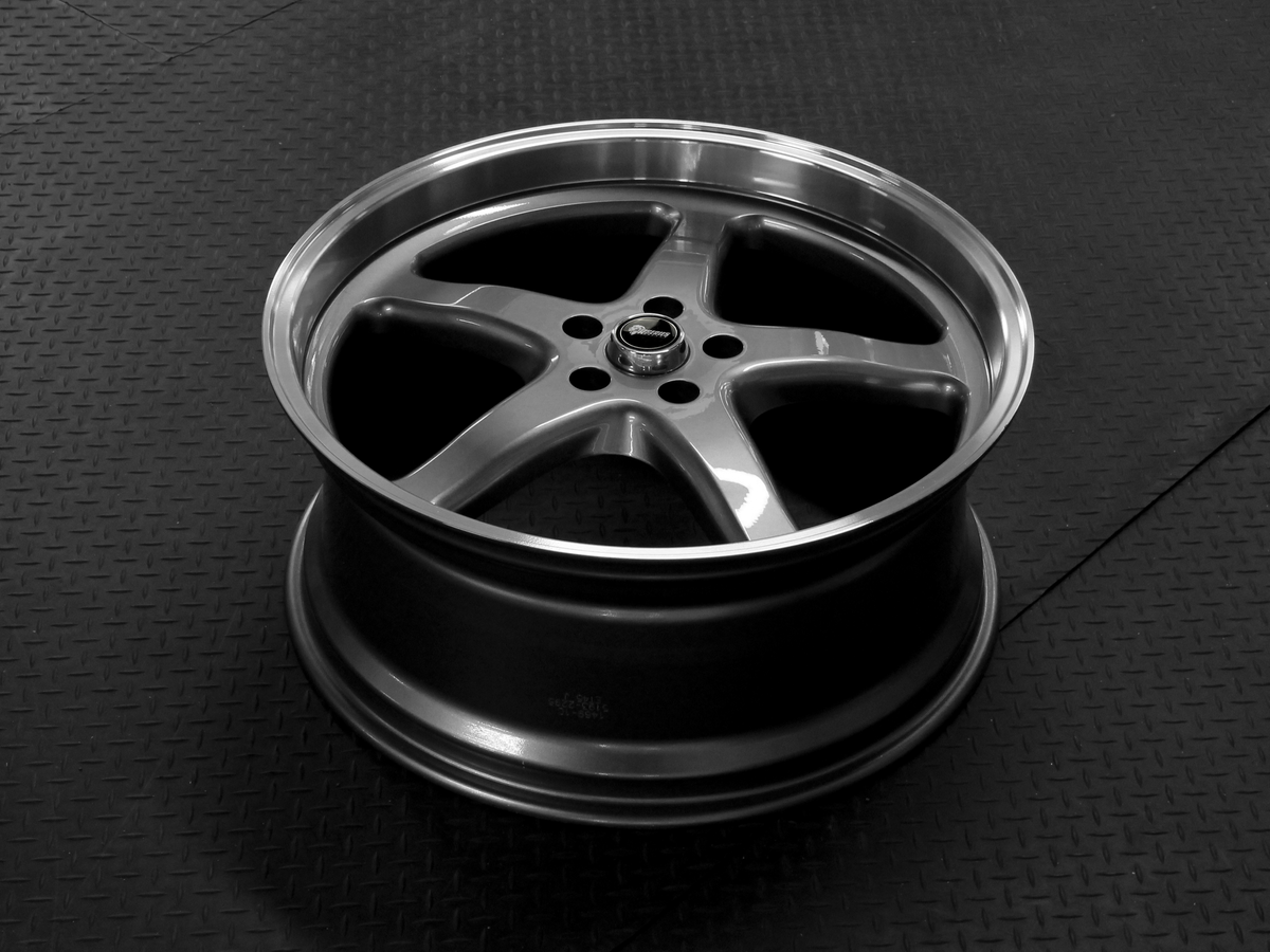 WS MAX 22" - Grey Machined Lip