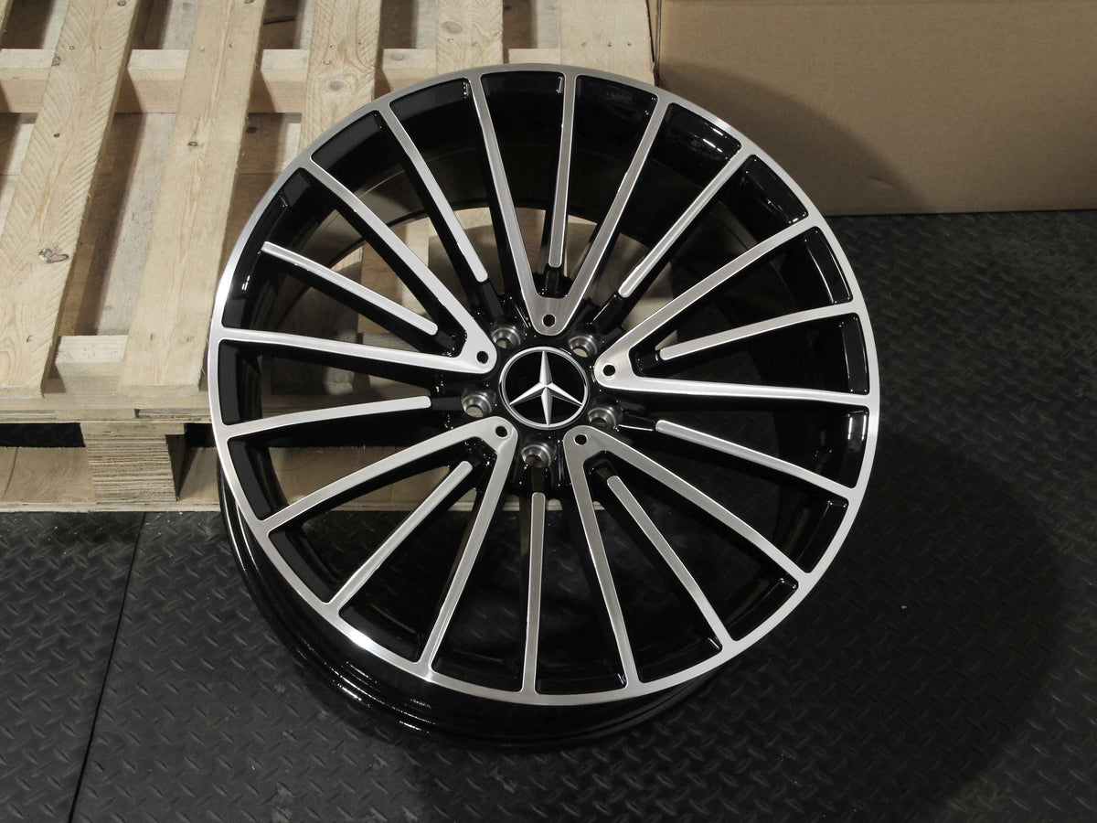 MC177 SF 20" - Gloss Black Machined Face
