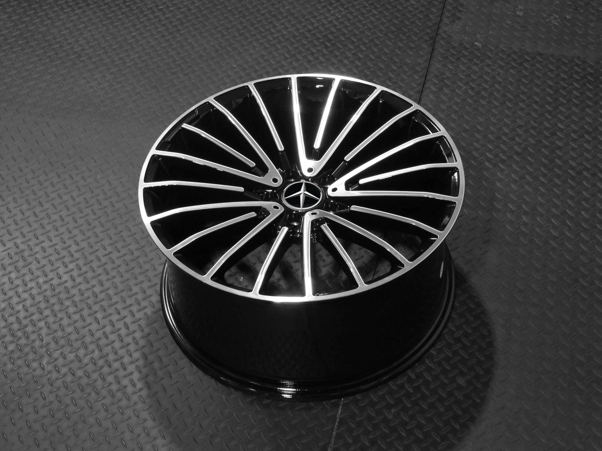 MC177 SF 20" - Gloss Black Machined Face