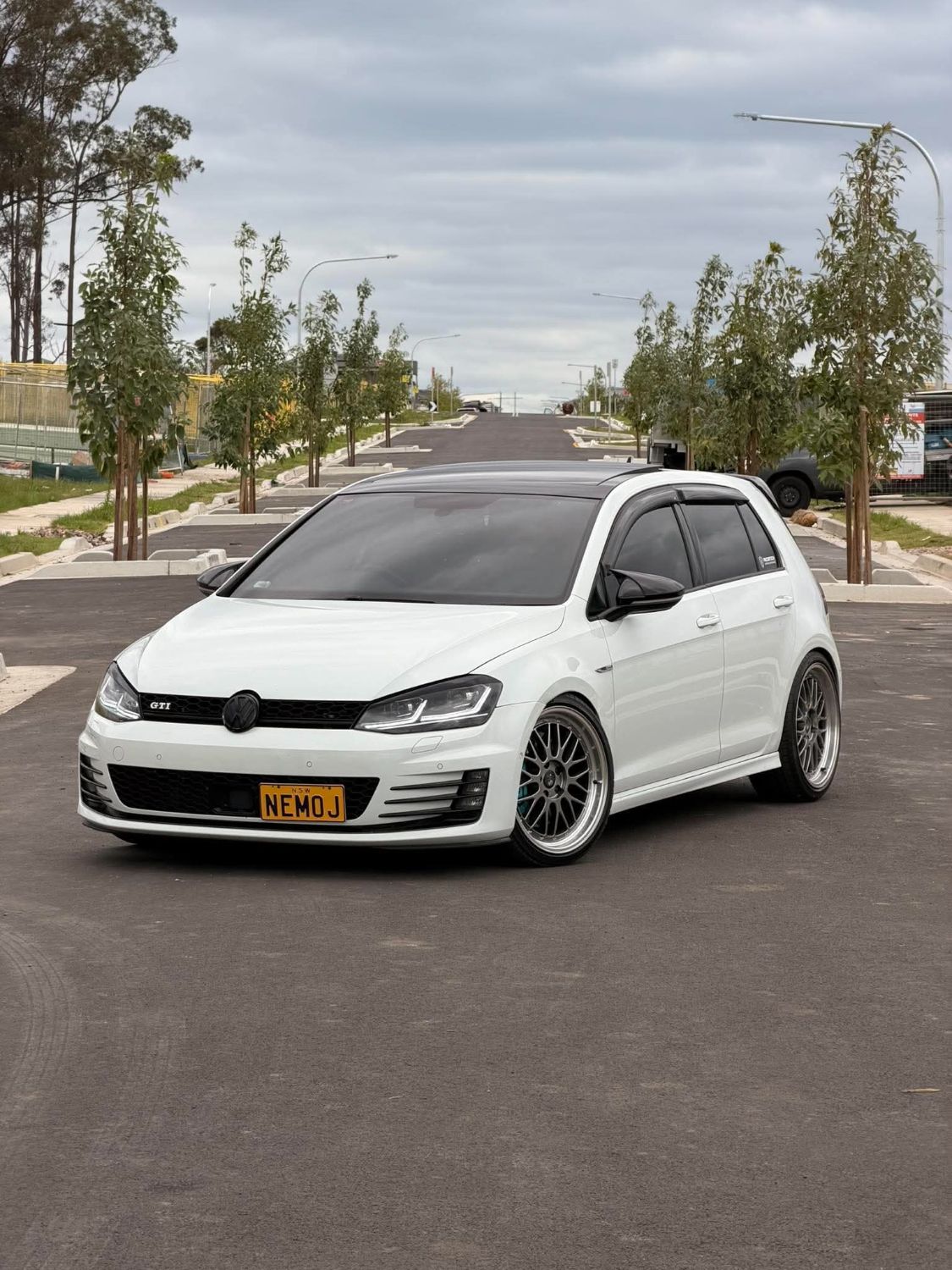 Volkswagen Golf GTI (Mk7) on SpeedWorks SW02 19x8.5 +35 Hyper Black & Machine Lip alloy wheels, customer photo 1 of 5