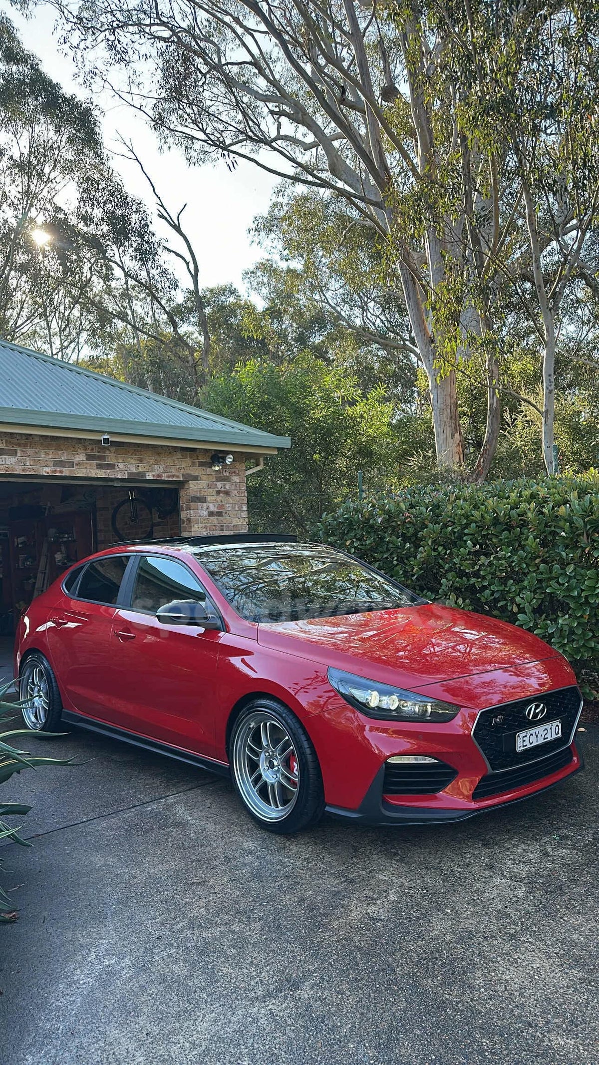 Hyundai i30 N on SpeedWorks SW10 18x8.5 +38 Hyper Silver alloy wheels