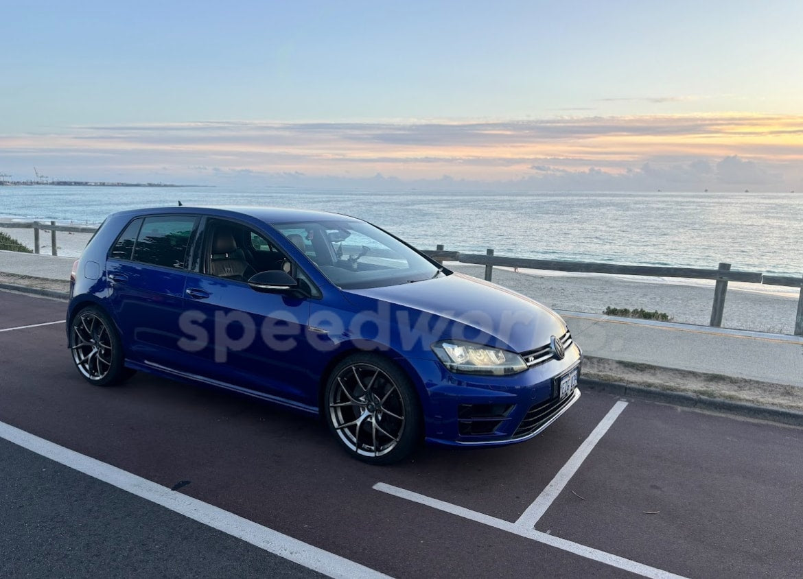 Volkswagen Golf R (Mk7) on SpeedWorks SW16 19x8.5 +40 Hyper Black alloy wheels