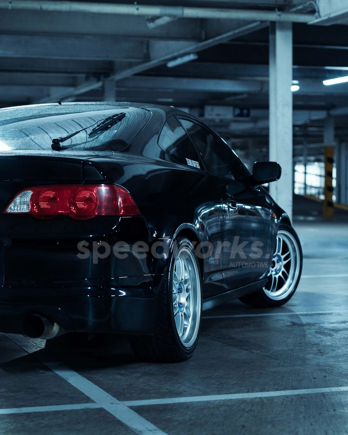 Honda Integra (DC5) on SpeedWorks SW10 18x8.5 +38 Hyper Silver alloy wheels, customer photo 1 of 3