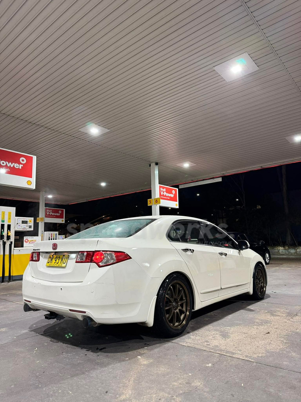 Honda Accord Euro (CU) on SpeedWorks SW19 18x8.5 +38 Bronze alloy wheels, customer photo 2 of 2