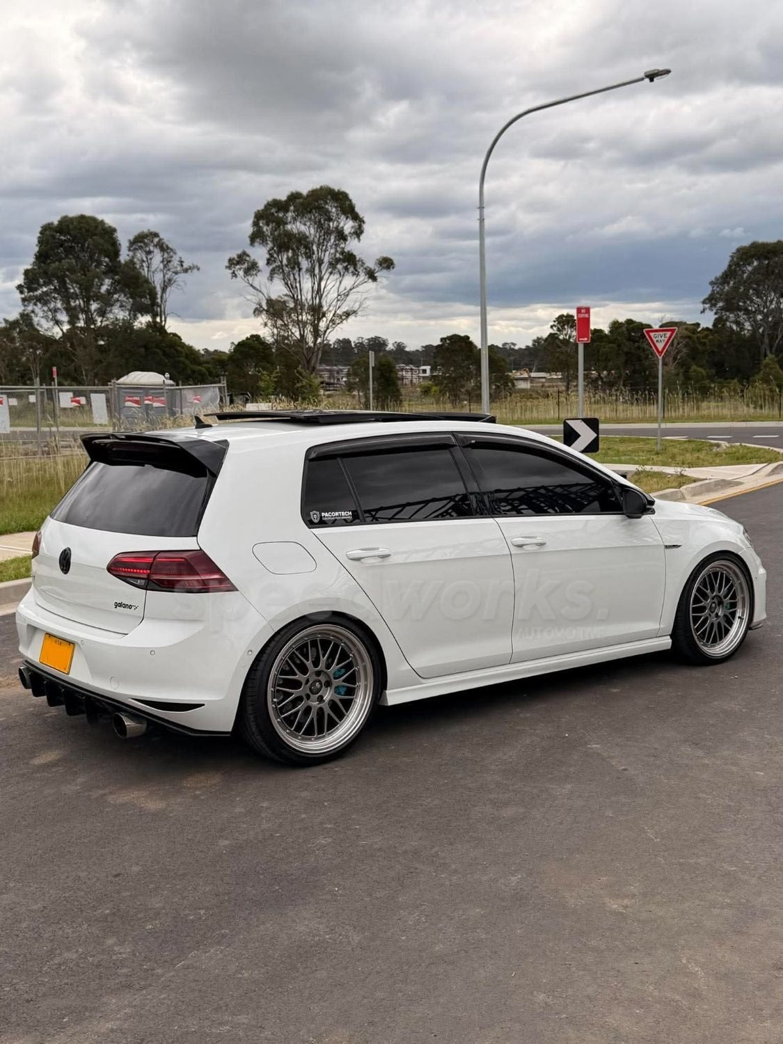 Volkswagen Golf GTI (Mk7) on SpeedWorks SW02 19x8.5 +35 Hyper Black & Machine Lip alloy wheels, customer photo 4 of 4