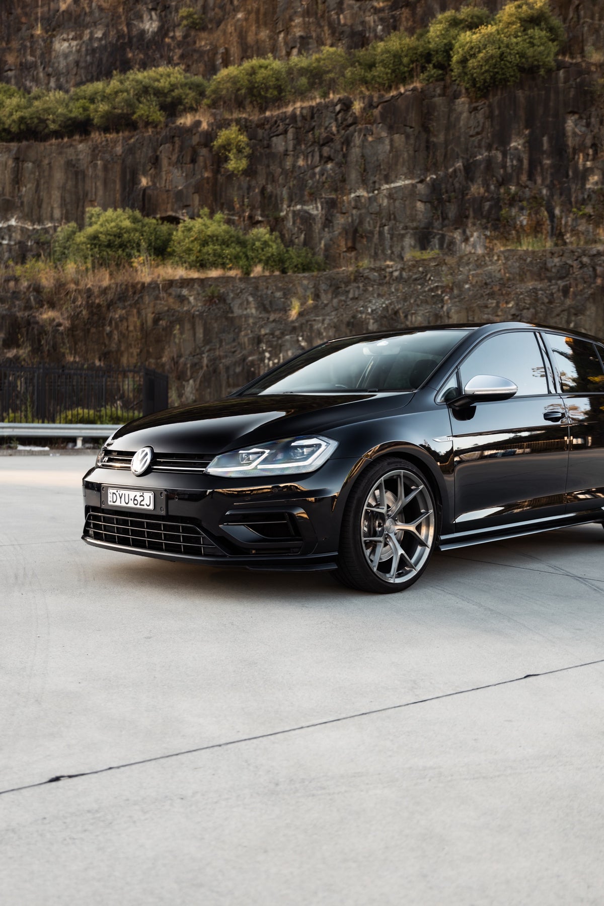 SWF03 forged wheels in Brushed Grey on a black Volkswagen Golf R Mk7.5, front three-quarter