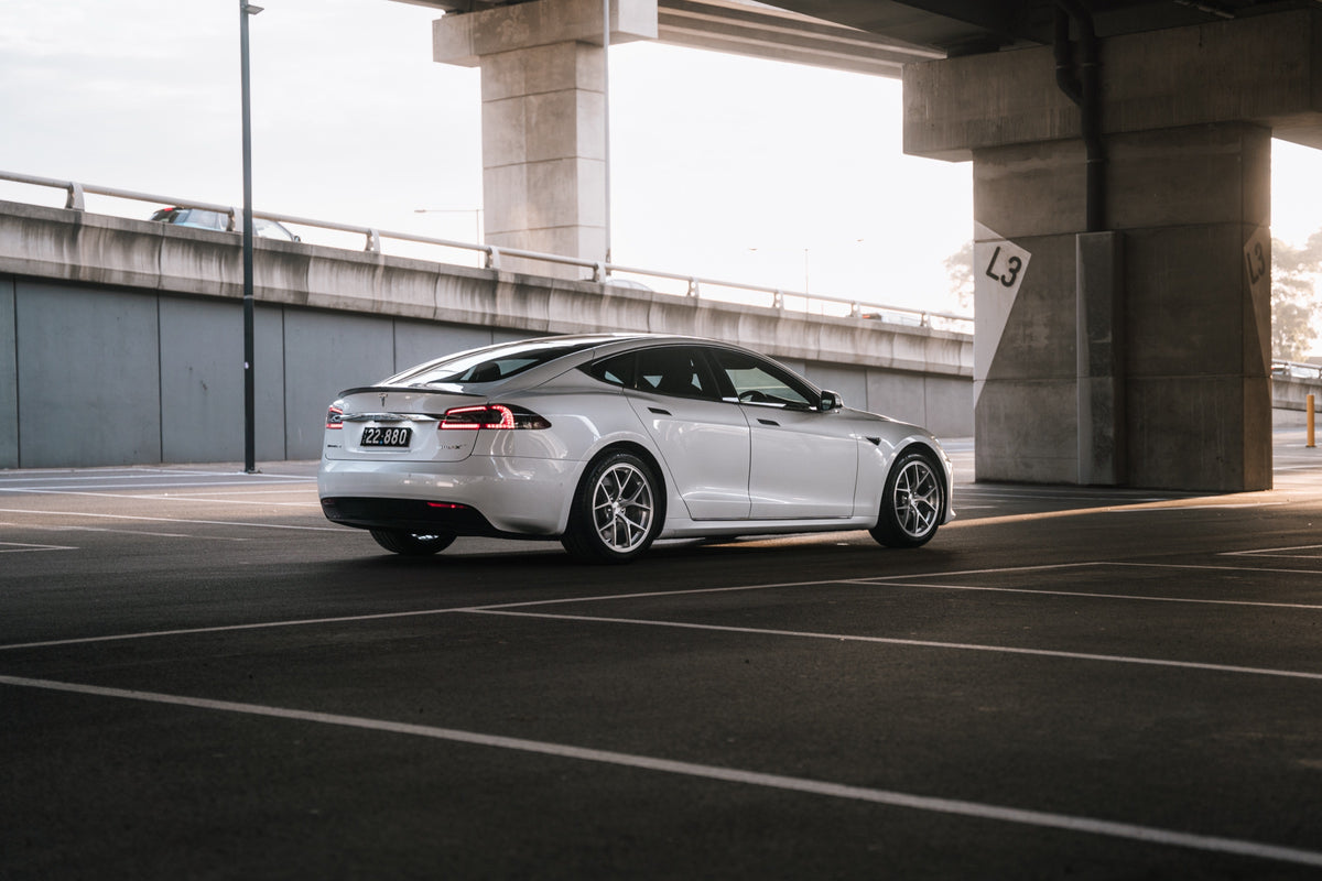 SWF07 forged wheels on a Tesla Model S, rear three-quarter
